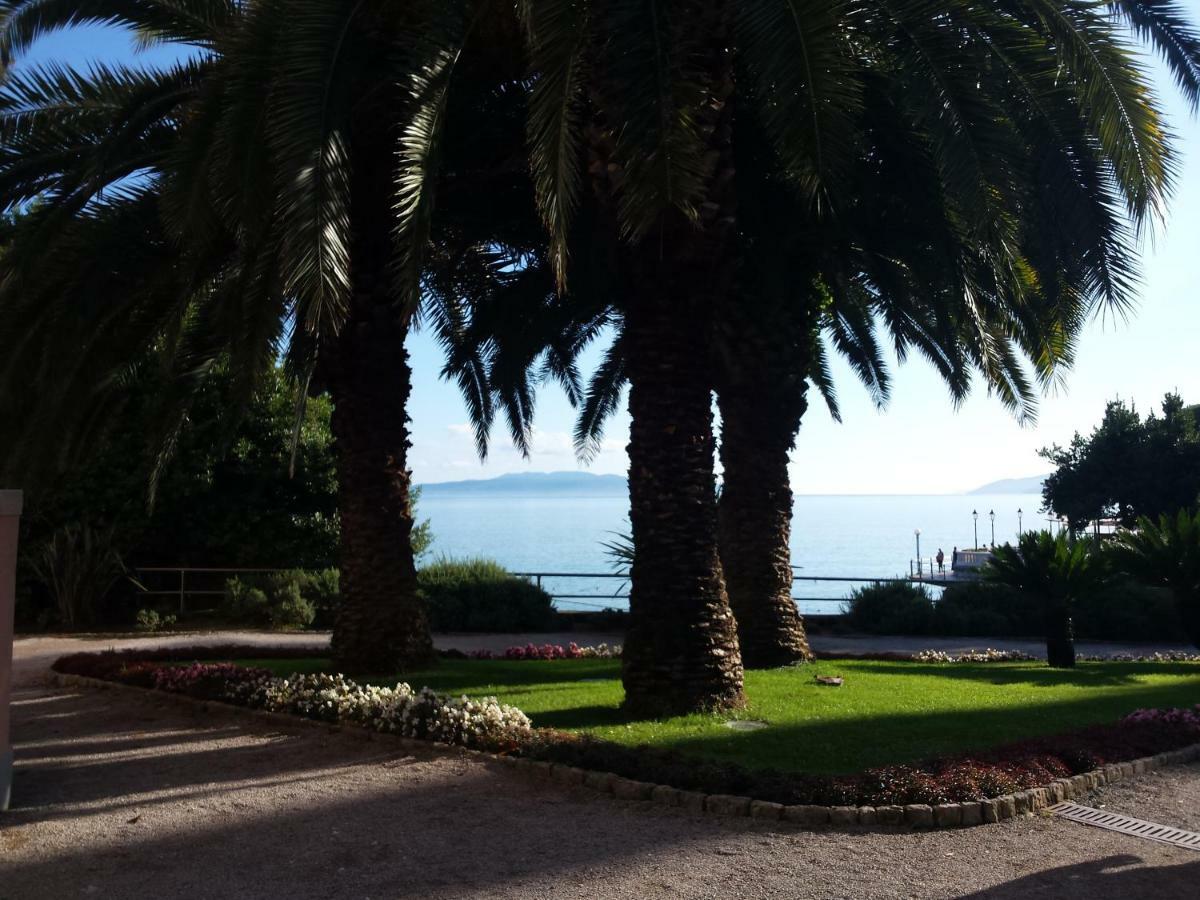 Apartment Secret Garden Opatija Exterior foto