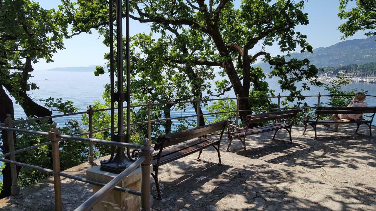 Apartment Secret Garden Opatija Exterior foto